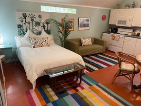 818 Harris Ave, Austin TX 78705
