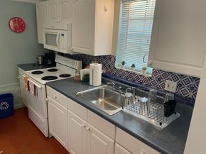 818 Harris Ave, Austin TX 78705