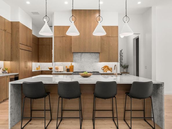 5908 Bull Creek RD, Austin TX 78757