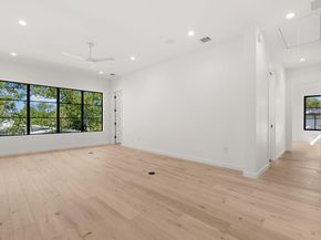 5908 Bull Creek RD, Austin TX 78757