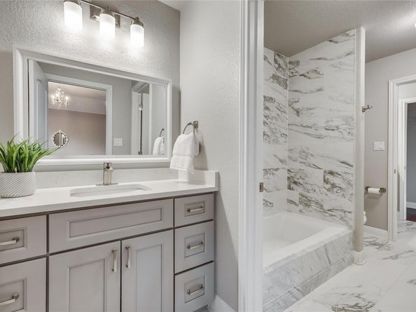 2116 Demona DR, Austin TX 78733