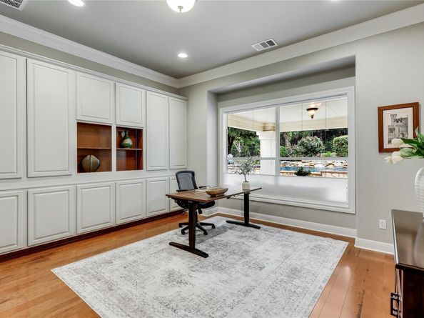 2116 Demona DR, Austin TX 78733