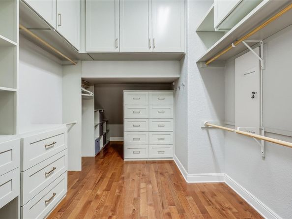 2116 Demona DR, Austin TX 78733