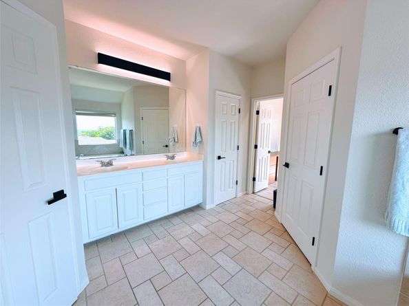 12504 Gun Metal DR, Austin TX 78739