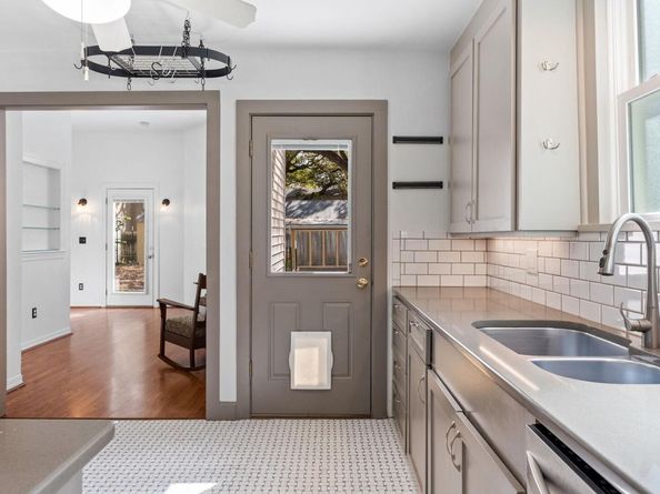 1703 Drake Ave, Austin TX 78704