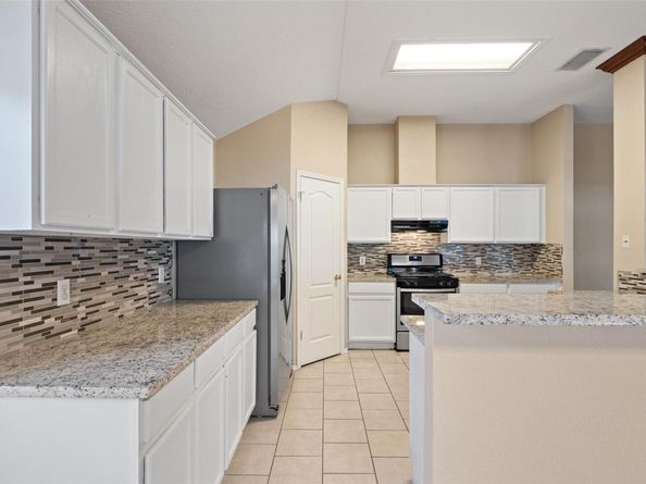 1008 NE Chippewa ST, Round Rock TX 78665