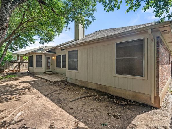 1008 NE Chippewa ST, Round Rock TX 78665