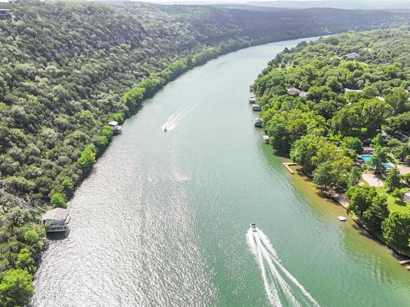 10601 Showboat CV, Austin TX 78730