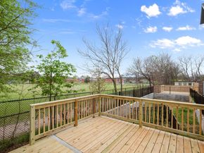 5305 Ledesma RD 4, Austin TX 78721