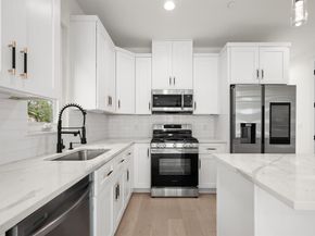 5305 Ledesma RD 4, Austin TX 78721