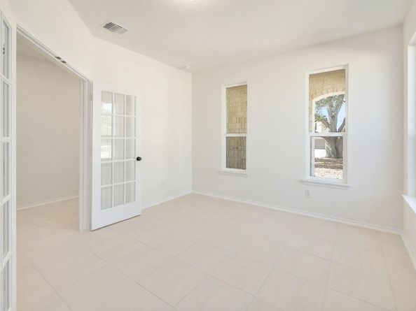 1716 River Plateau DR, Leander TX 78641