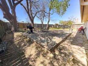 8602 Colonial DR, Austin TX 78758