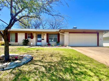 8602 Colonial DR