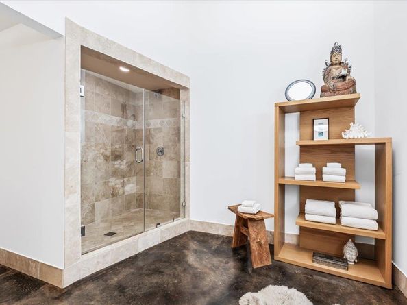 311 W 5th ST 1005, Austin TX 78701