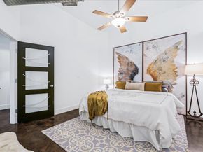 311 W 5th ST 1005, Austin TX 78701