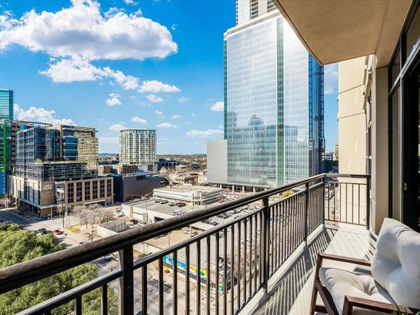 311 W 5th ST 1005, Austin TX 78701