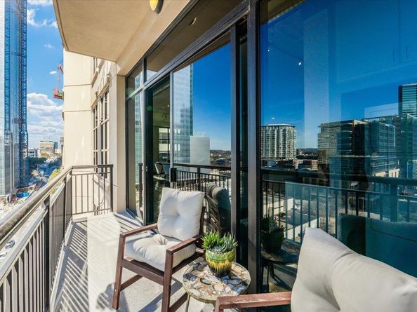 311 W 5th ST 1005, Austin TX 78701