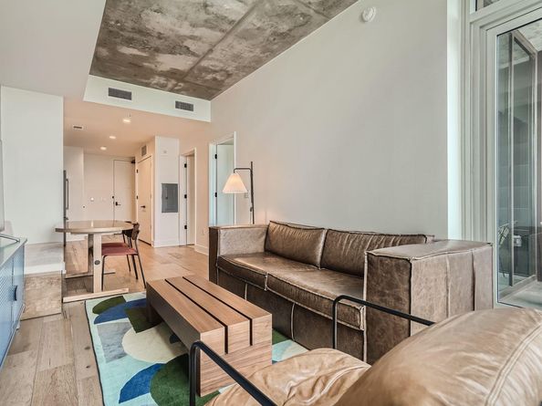 48 E East Ave 1706, Austin TX 78701