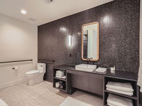 48 E East Ave 1706, Austin TX 78701