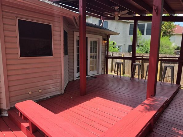 1216 Bradbury LN, Austin TX 78753