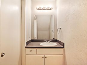 8401 Colony Loop DR, Austin TX 78724