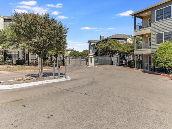 2320 Gracy Farms LN 431, Austin TX 78758