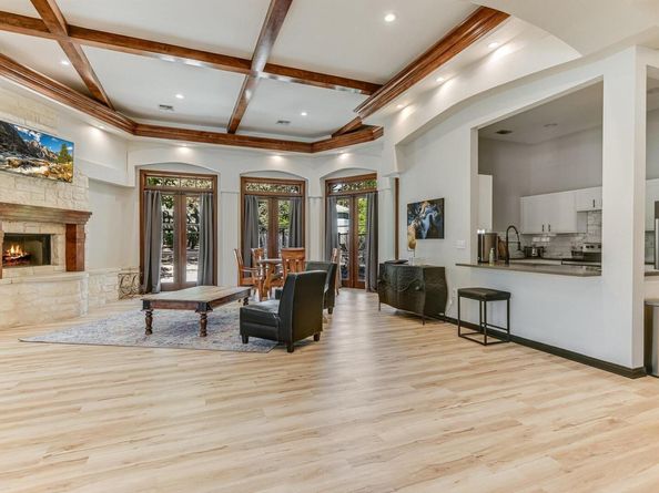 2320 Gracy Farms LN 431, Austin TX 78758