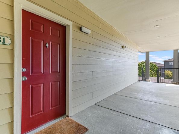 2320 Gracy Farms LN 431, Austin TX 78758