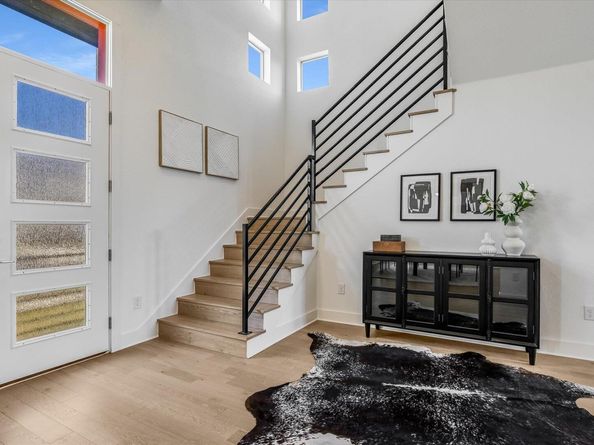 6121 Florencia LN, Austin TX 78724