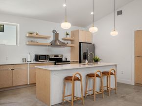 508 Capitol DR 2, Austin TX 78753