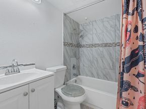 1840 Burton DR 208, Austin TX 78741
