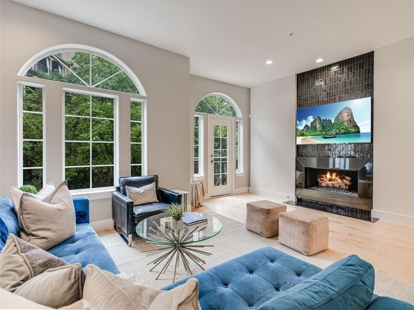 1529 Barton Springs RD 13, Austin TX 78704