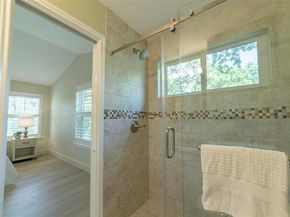 2500 Quarry RD 5, Austin TX 78703