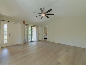 2500 Quarry RD 5, Austin TX 78703