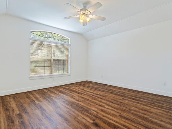 113 Serenada DR, Georgetown TX 78628