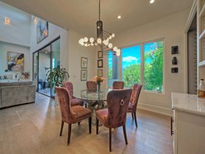 10 Monarch Oaks LN, The Hills TX 78738