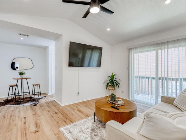 6903 Deatonhill DR 23, Austin TX 78745