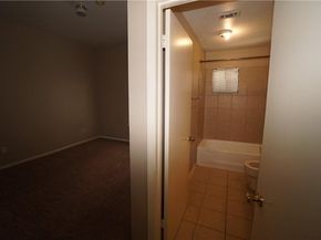 712 Graham PL 203, Austin TX 78705