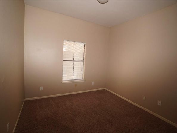 712 Graham PL 203, Austin TX 78705