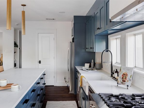 1315 Comal ST, Austin TX 78702