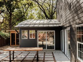 1315 Comal ST, Austin TX 78702