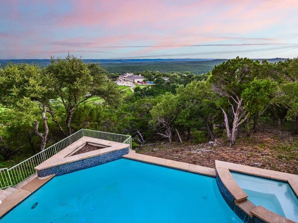 4501 Golf Vista DR, Austin TX 78730