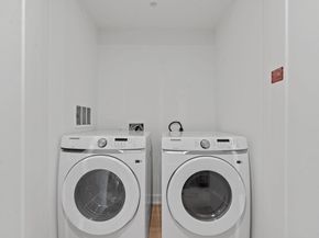 84 East Ave 2105, Austin TX 78701