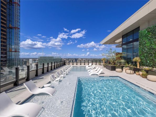 84 East Ave 2105, Austin TX 78701