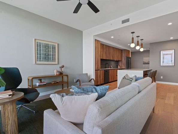 84 East Ave 2105, Austin TX 78701