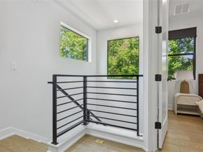 619 Hammack DR 2, Austin TX 78752