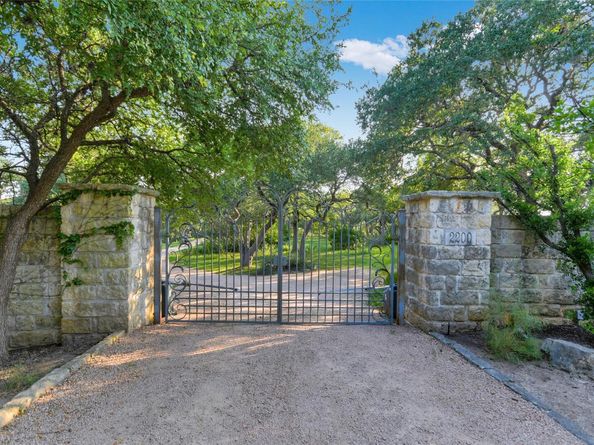 2200 Cerca Viejo Way, Austin TX 78746