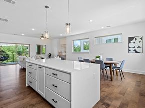 5315 La Crosse Ave 11, Austin TX 78739