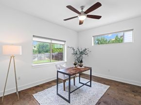 5315 La Crosse Ave 11, Austin TX 78739