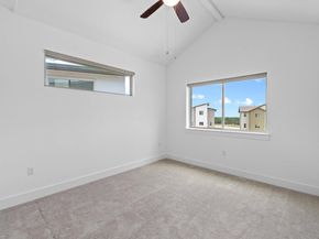 5315 La Crosse Ave 11, Austin TX 78739